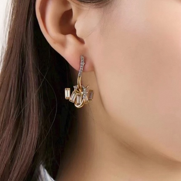 Alexis Bittar New Gold Jagged Starlight Marquis Serpentine Crystal Earrings - Picture 3 of 16